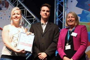 Palmers honours promising law student 1